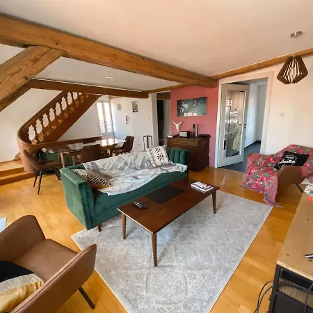 Attic Duplex Апартаменти *